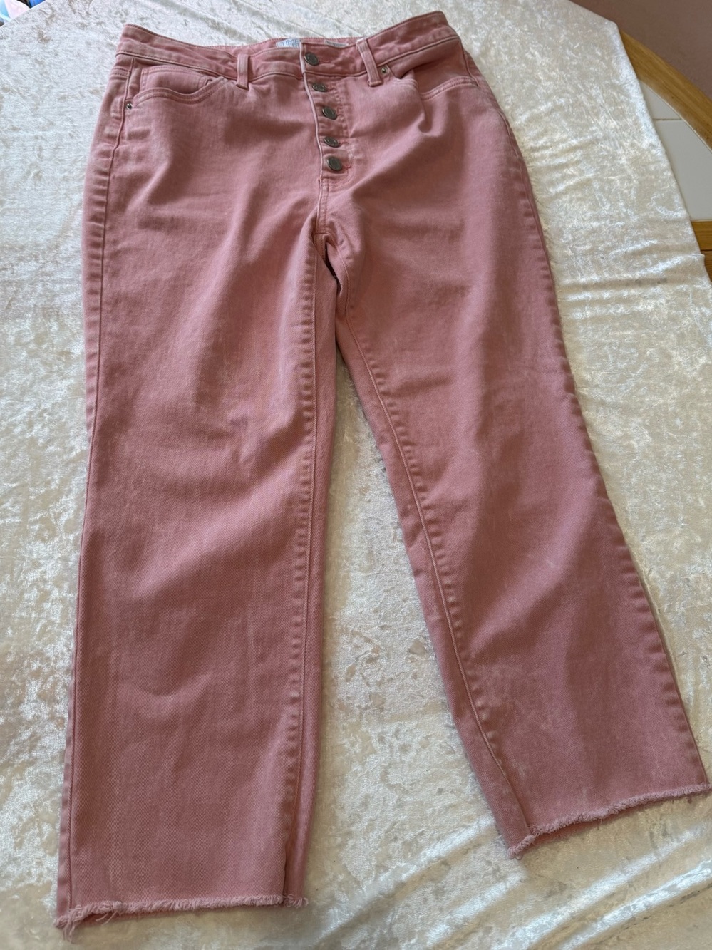 Time and Tru Dusty Rose Button-Fly Cropped Jeans Size 12